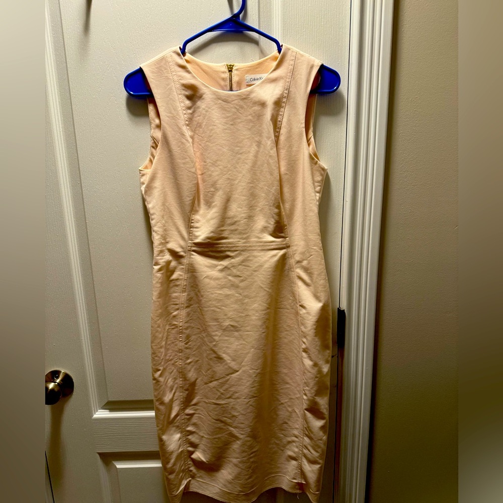 Like New Calvin Klein Pale Pink Pencil Dress 6